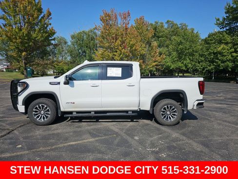 Used 2021 GMC Sierra 1500 AT4 AWD/4WD image 1