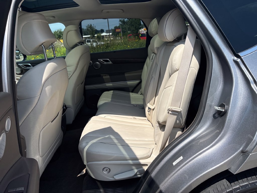 Used 2023 Genesis GV80 3.5T Advanced + AWD/4WD image 29