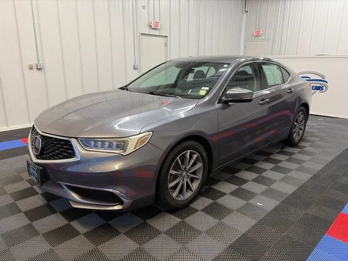 Used 2018 Acura TLX w/ Technology Package FWD image 6