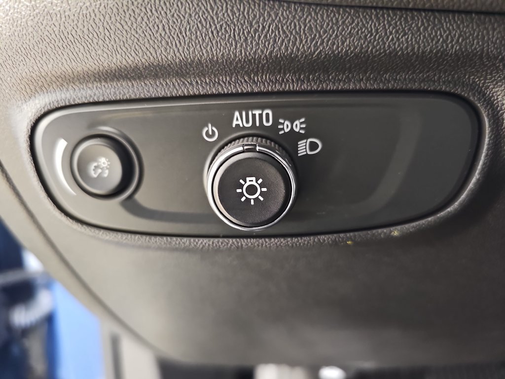 Certified 2024 Chevrolet Equinox LT AWD/4WD image 32