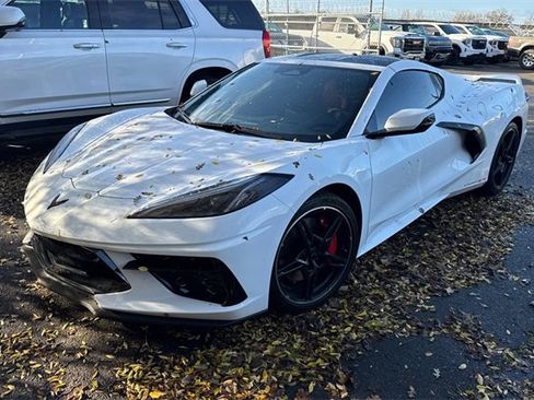 Used 2024 Chevrolet Corvette Stingray Coupe w/ Z51 Performance Package image 5