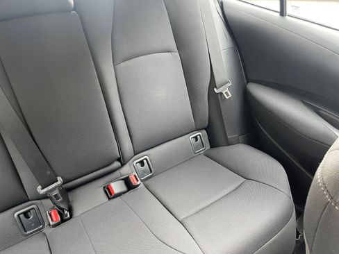 Used 2025 Toyota Corolla LE image 35