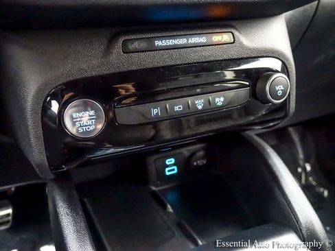 Certified 2023 Ford Escape ST-Line Elite w/ Premium Technology Package AWD/4WD image 22