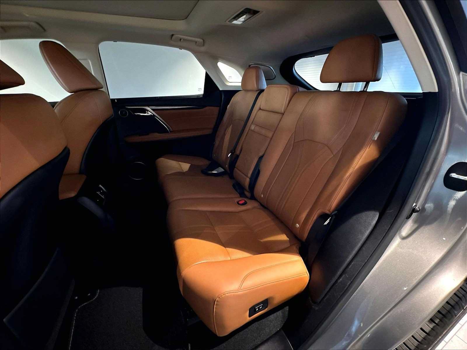 Used 2021 Lexus RX 350 AWD w/ Luxury Package image 32