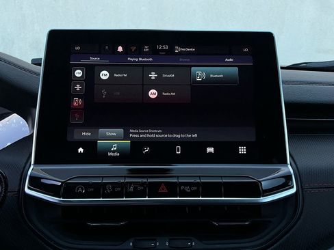 Used 2025 Jeep Compass Trailhawk image 31