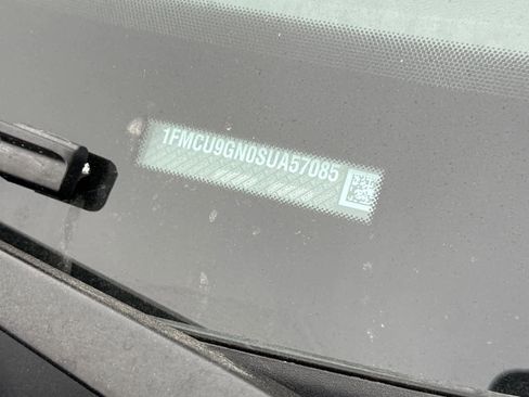 Used 2025 Ford Escape Active image 2