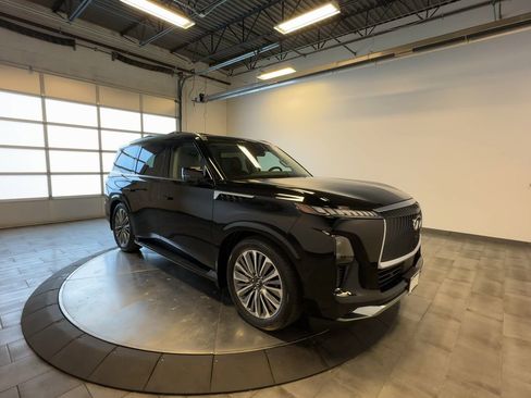 New 2026 INFINITI QX80 Luxe w/ Exterior Package image 2