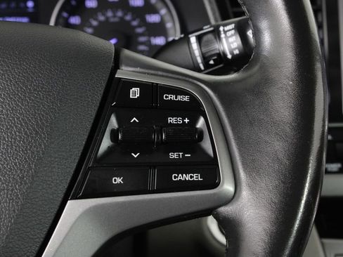 Used 2017 Hyundai Elantra SE w/ SE A/T Tech Package 03 image 25