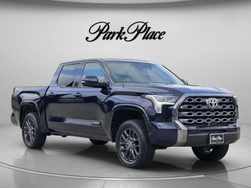 Used 2023 Toyota Tundra Platinum AWD/4WD image 7