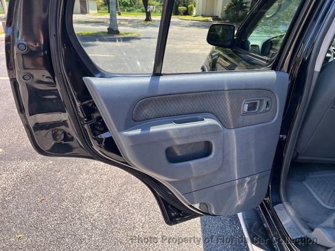 Used 2004 Nissan Xterra XE image 37