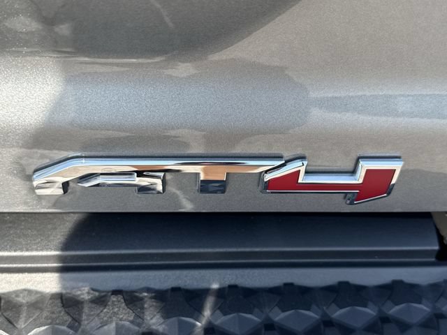 Used 2025 GMC Canyon AT4 AWD/4WD image 31