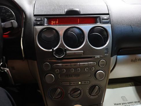 Used 2005 MAZDA MAZDA6 i w/ Convenience Pkg image 24