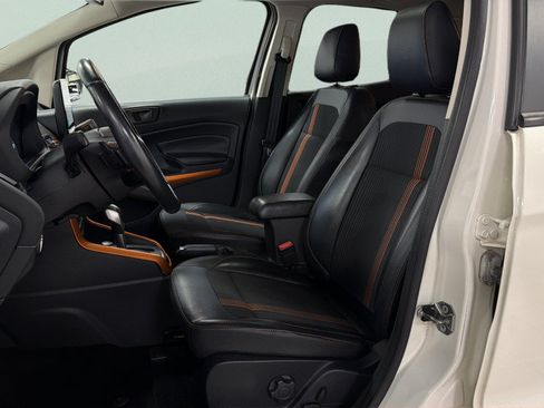 Used 2018 Ford EcoSport SES w/ SES Cold Weather Package AWD/4WD image 17