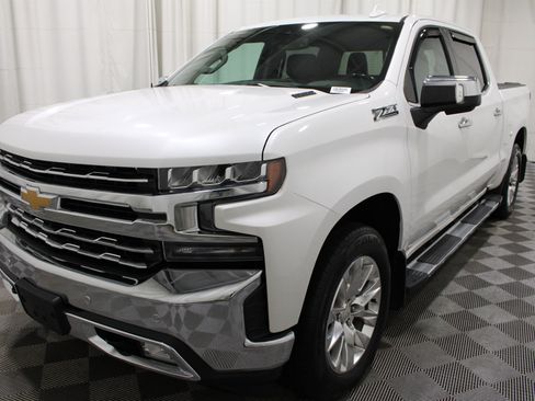 Used 2021 Chevrolet Silverado 1500 LTZ w/ LTZ Premium Package AWD/4WD image 33