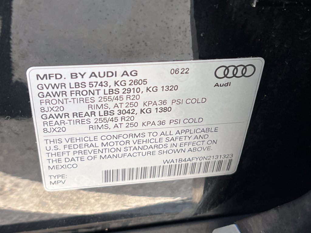 Used 2022 Audi SQ5 Premium Plus AWD/4WD image 28