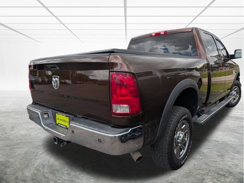 Used 2014 RAM 3500 Tradesman w/ Chrome Appearance Group AWD/4WD image 6