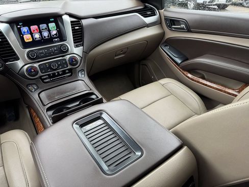 Used 2019 Chevrolet Tahoe Premier AWD/4WD image 21