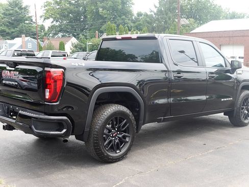 Used 2024 GMC Sierra 1500 Pro w/ Graphite Edition AWD/4WD image 3