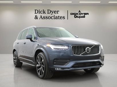 Used 2022 Volvo XC90 T6 Momentum w/ Advanced Package