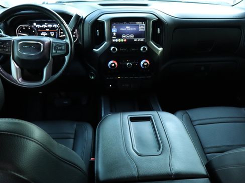 Used 2022 GMC Sierra 3500 Denali AWD/4WD image 23