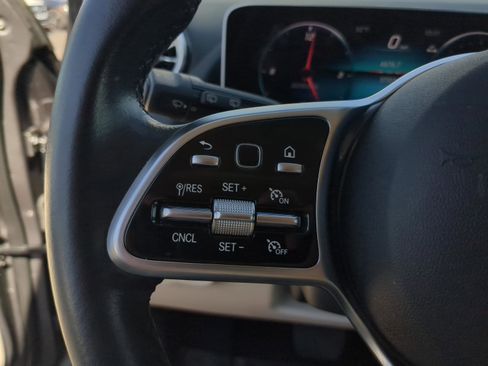 Used 2021 Mercedes-Benz GLA 250 GLA 250 image 31