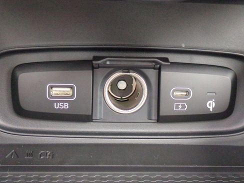 New 2026 Hyundai Venue SEL FWD image 22