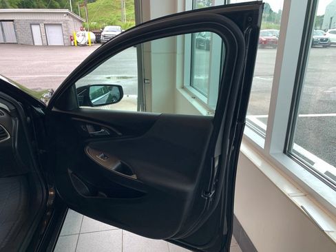 Used 2022 Chevrolet Malibu RS FWD image 20