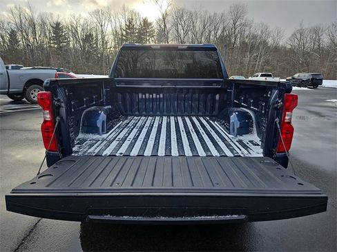 Certified 2022 Chevrolet Silverado 1500 LT w/ Safety Package image 25