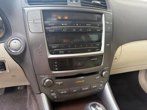Used 2010 Lexus IS 250 image 17
