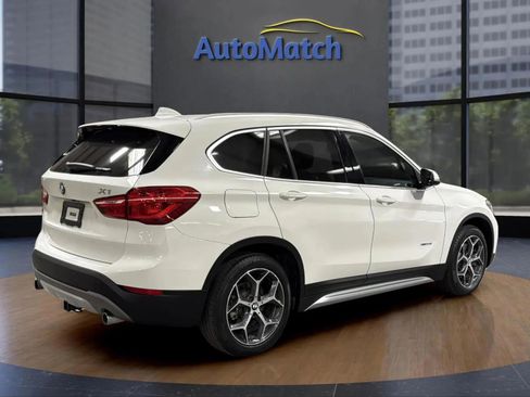 Used 2017 BMW X1 xDrive28i image 10