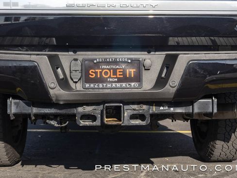 Used 2022 Ford F350 Platinum w/ FX4 Off-Road Package image 51