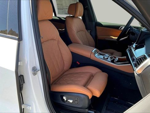 New 2026 BMW X5 xDrive50e AWD/4WD image 28