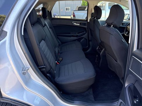 Used 2018 Ford Edge SEL AWD/4WD image 21