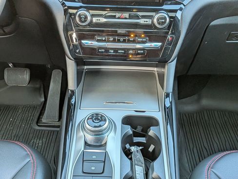 Certified 2023 Ford Explorer ST-Line w/ Class IV Trailer Tow Package image 22