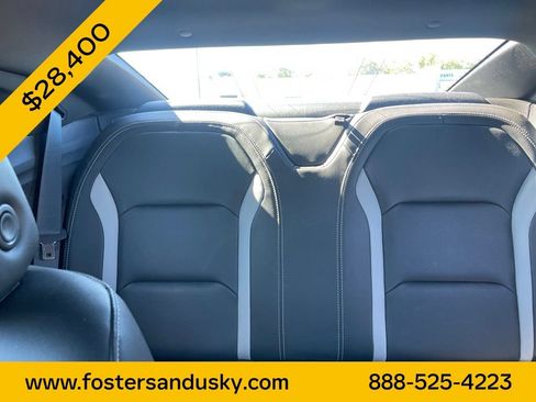 Used 2022 Chevrolet Camaro LT w/ Technology Package RWD image 12