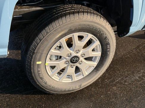 New 2026 Toyota Tacoma SR5 image 4