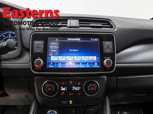 Used 2023 Nissan Leaf S image 12