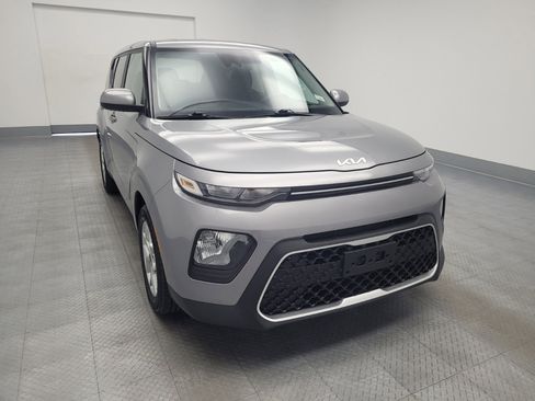 Used 2022 Kia Soul LX w/ Technology Package image 14