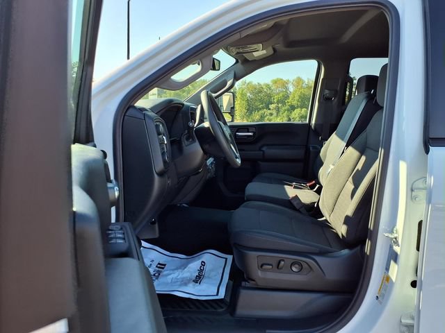 New 2026 Chevrolet Silverado 2500 Custom w/ Custom Value Package AWD/4WD image 28