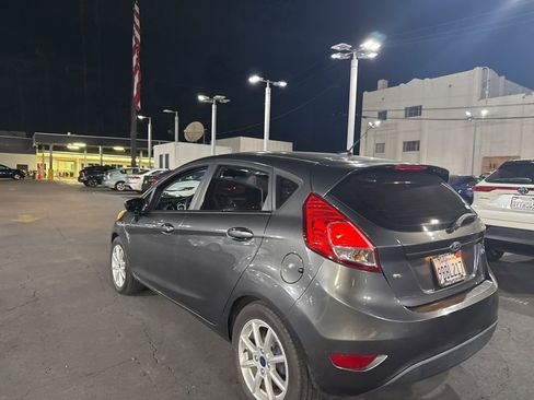 Used 2019 Ford Fiesta SE w/ Equipment Group 201A image 11