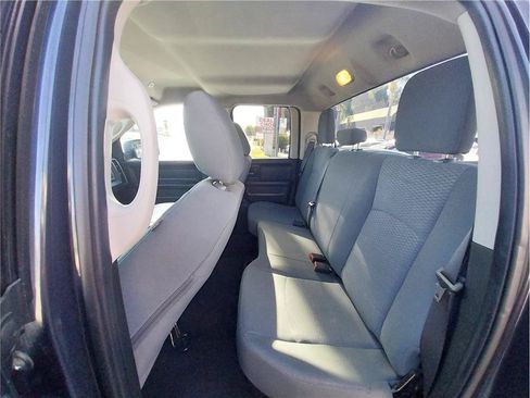 Used 2019 RAM 1500 Express AWD/4WD image 10