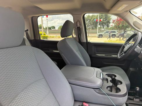 Used 2018 RAM 2500 Tradesman w/ Popular Equipment Group AWD/4WD image 16