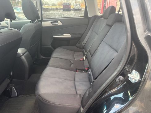 Used 2010 Subaru Forester 2.5X Premium image 11