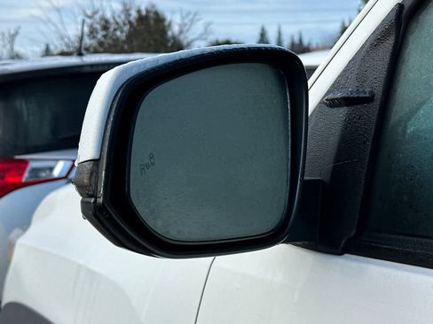 Used 2022 Toyota Tacoma TRD Off-Road image 18