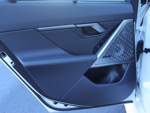 New 2026 BMW M5 w/ Carbon Package image 16