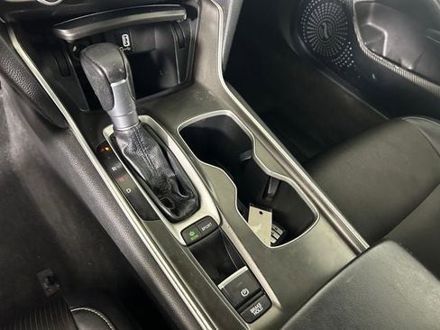 Used 2018 Honda Accord Sport image 20