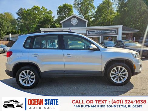 Used 2018 Volkswagen Tiguan Limited w/ Premium Package AWD/4WD image 6