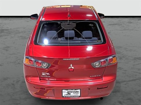 Used 2017 Mitsubishi Lancer Sedan image 3