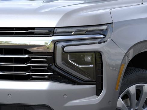 New 2026 Chevrolet Tahoe Premier w/ Sun And Tow Package AWD/4WD image 11