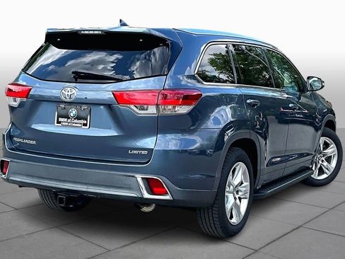 Used 2017 Toyota Highlander Limited image 13